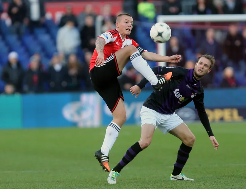 Feyenoord – FC Emmen · 2–1