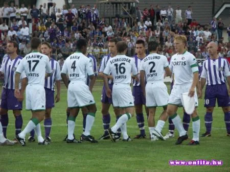Újpest FC – Feyenoord · 1–3