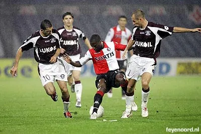 Feyenoord – Rapid Boekarest · 1–1
