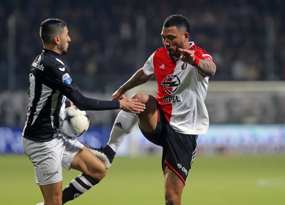 Heracles Almelo – Feyenoord · 2–0
