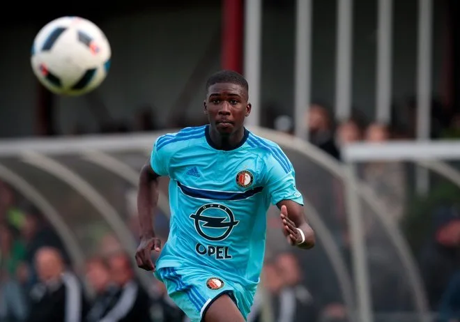 vv Lyra – Feyenoord · 0–10