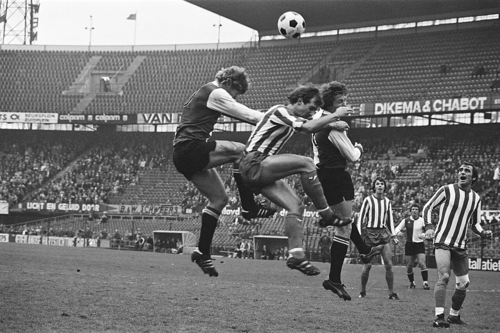 Feijenoord tegen Eindhoven 1-0 (KNVB-beker); spelmomenten. Foto: Koen Suyk / Anefo, Nationaal Archief (CC0).