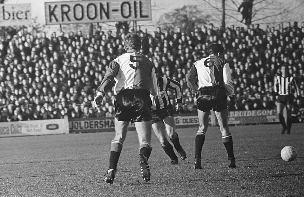 Heracles tegen Feyenoord 1-5, spelmomenten. Foto: Eric Koch / Anefo, Nationaal Archief (CC0).