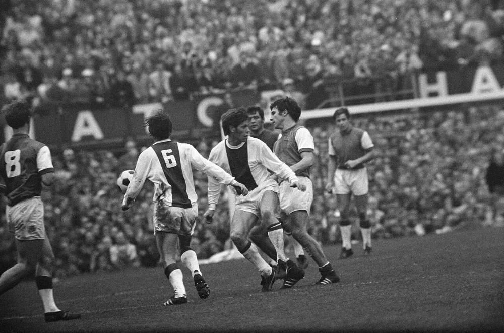 Feyenoord tegen Ajax 1-0. Foto: Eric Koch / Anefo, Nationaal Archief (CC0).