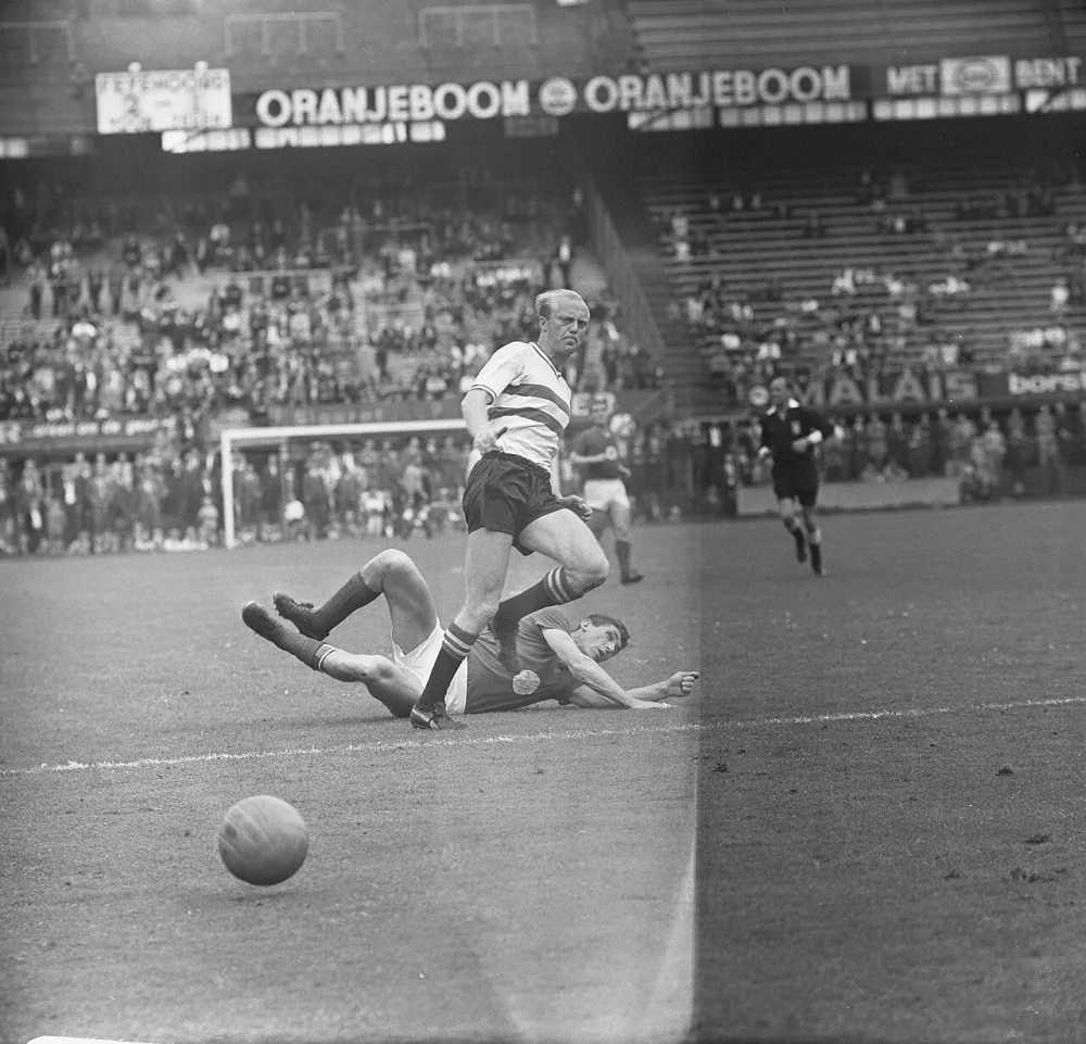 Spelmoment, Kruiver in duel. Foto: Jan Voets / Anefo, Nationaal Archief (CC0).