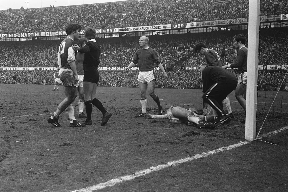 Feyenoord tegen ADO 0-0. Louis Puyt (ADO). Foto: Eric Koch / Anefo, Nationaal Archief (CC0).