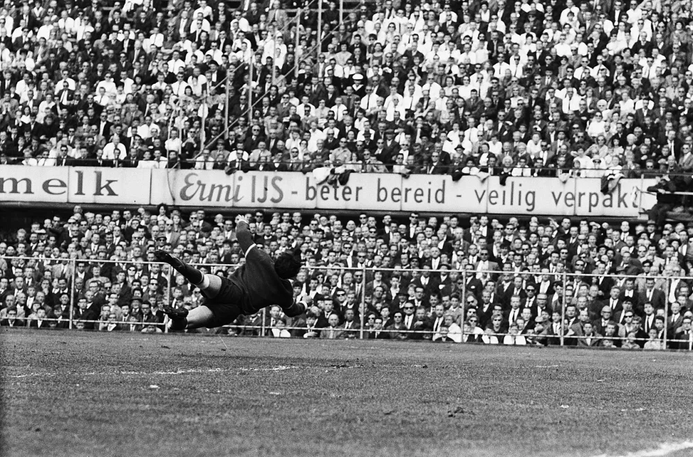Feijenoord tegen PSV 2-2. Speelmomenten. Foto: Harry Pot / Anefo, Nationaal Archief (CC0).