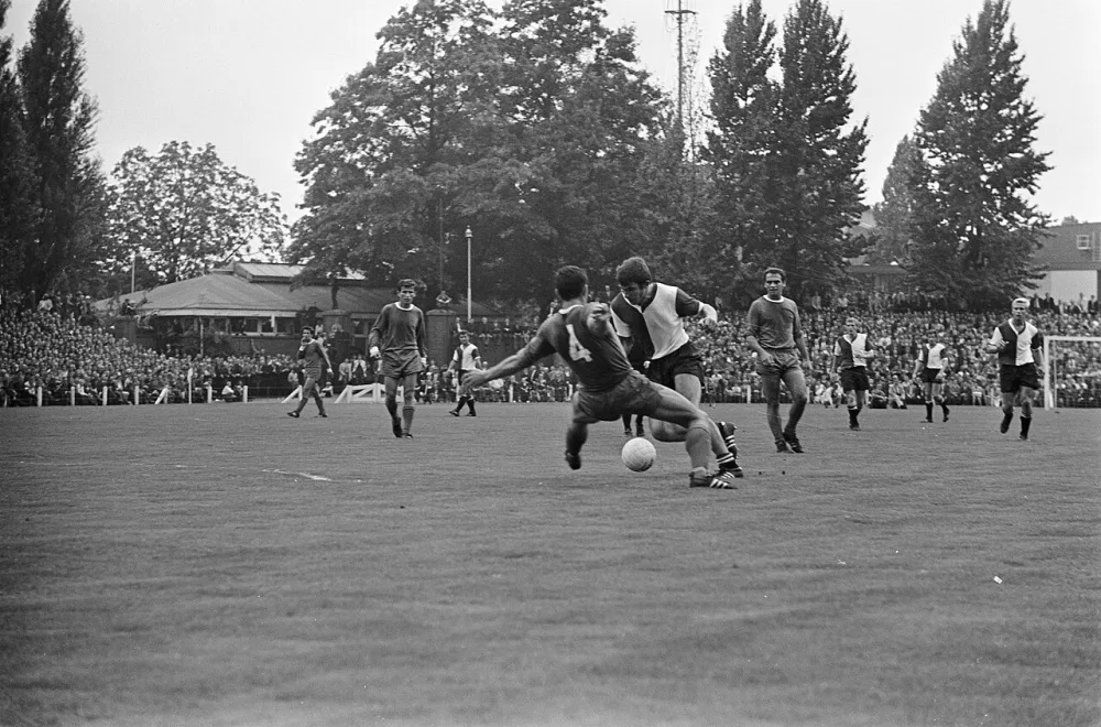 spelmoment. Foto: fotograaf onbekend / Anefo, Nationaal Archief (CC0).