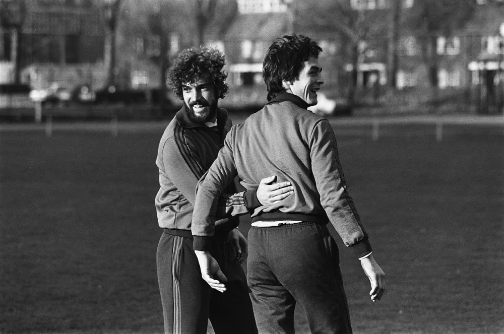 sport, voetbal, Rotterdam/Zuid-Holland. Foto: fotograaf onbekend / Anefo, Nationaal Archief (CC0).