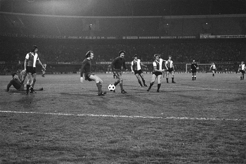 Spelmoment. Foto: fotograaf onbekend / Anefo, Nationaal Archief (CC0).