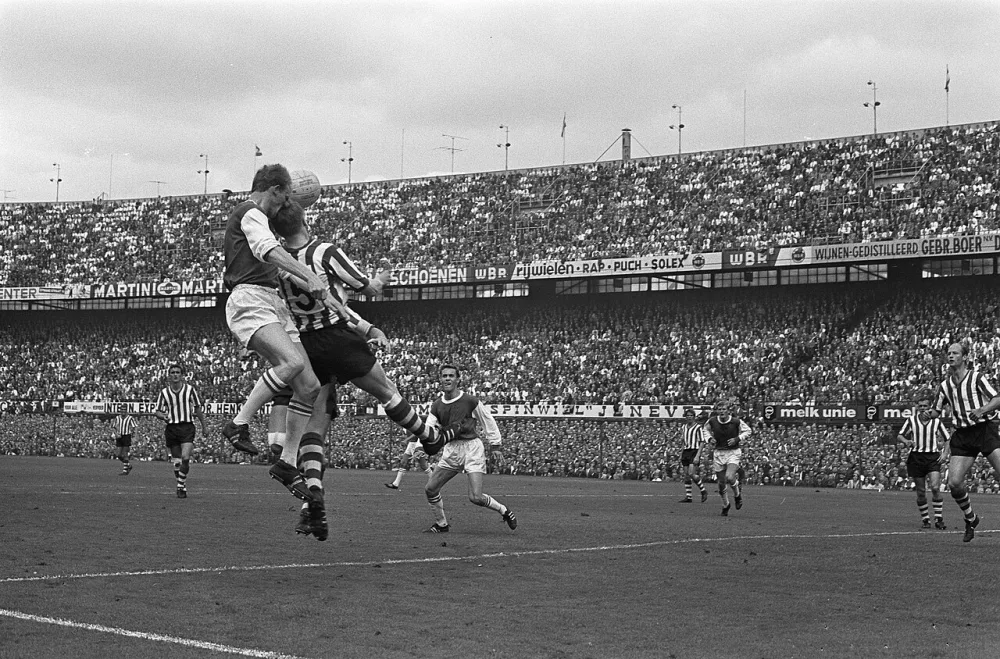 Feijenoord tegen Sparta 3-1. Spelmomenten. Foto: Jac. de Nijs / Anefo, Nationaal Archief (CC0).