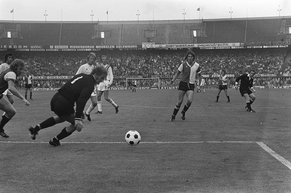 Feyenoord tegen Haarlem 4-1, spelmomenten. Foto: Rob Mieremet / Anefo, Nationaal Archief (CC0).