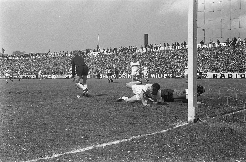 Holland Sport tegen Feijenoord 1-0 spelmoment. Foto: Eric Koch / Anefo, Nationaal Archief (CC0).