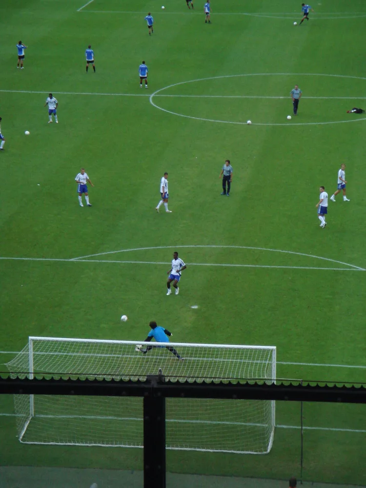 Feyenoord – Chelsea (0-1), vriendschappelijke wedstrijd in De Kuip. Foto: PabloEvans via Wikimedia Commons, CC BY 2.0.