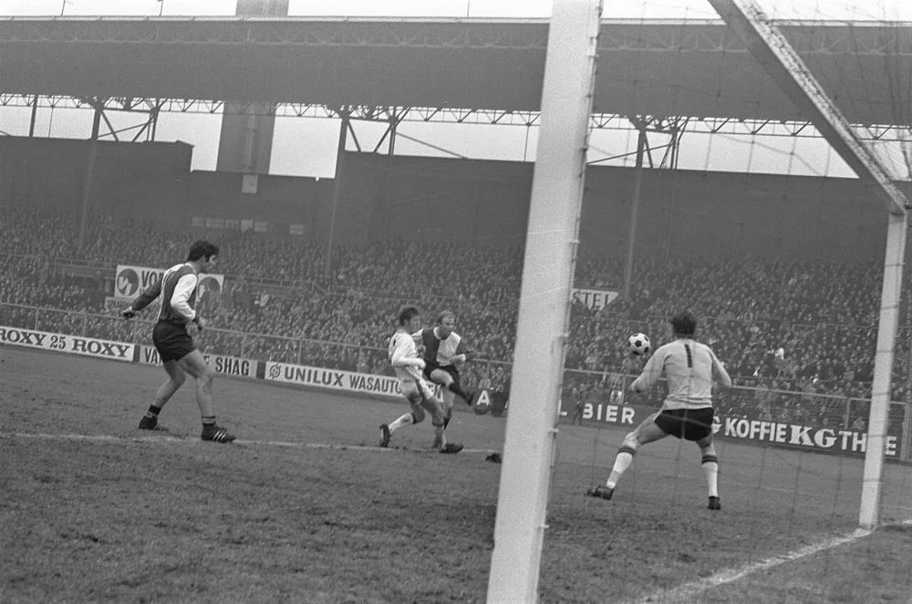 DWS tegen Feyenoord 0-3. Foto: Bert Verhoeff / Anefo, Nationaal Archief (CC0).