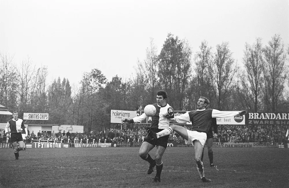 Beker DFC-Feijenoord 0-3 spelmomenten. Foto: Jac. de Nijs / Anefo, Nationaal Archief (CC0).