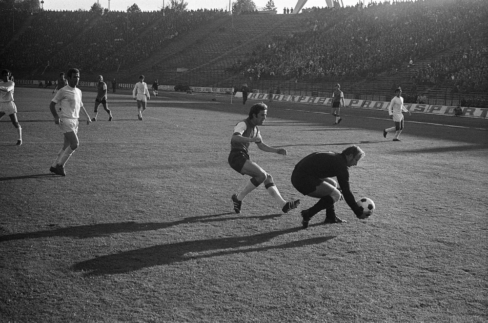 Dynamo Boekarest tegen Feyenoord 0-3, Europa Cup I. Foto: Bert Verhoeff / Anefo, Nationaal Archief (CC0).