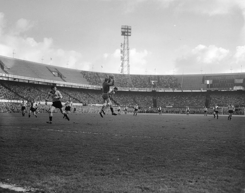 Feyenoord tegen DOS 3-0. Spelmoment. Foto: Eric Koch / Anefo, Nationaal Archief (CC0).