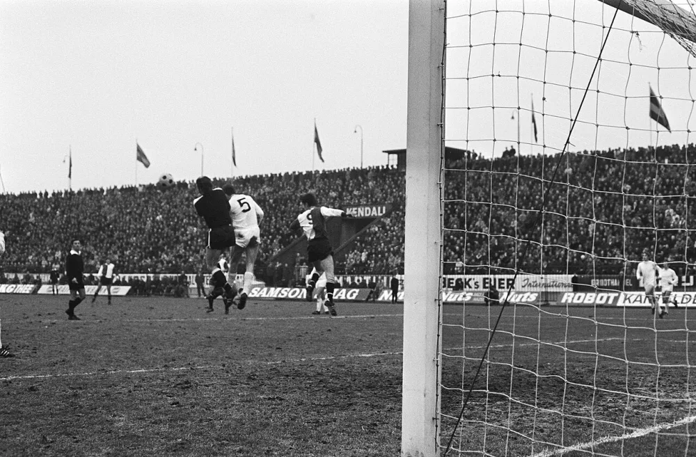 NEC tegen Feijenoord 1-0. Foto: Rob Mieremet / Anefo, Nationaal Archief (CC0).