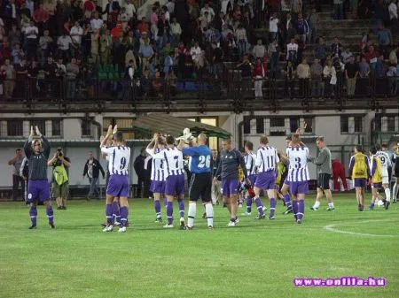 Újpest FC – Feyenoord · 1–3
