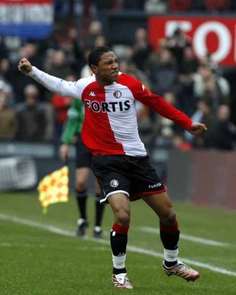 Jonathan de Guzman