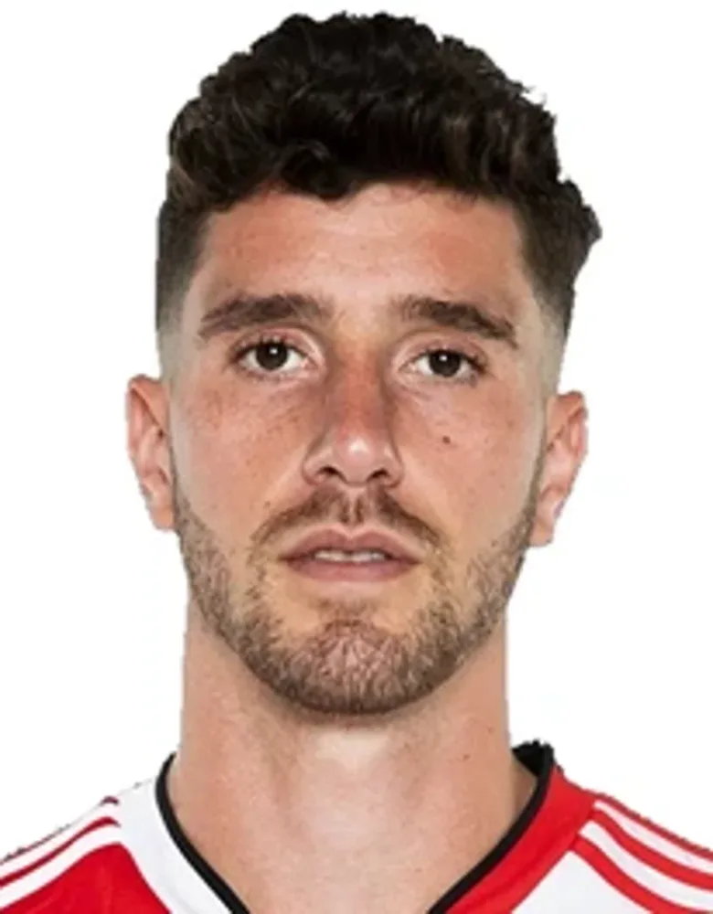 Marcos Senesi