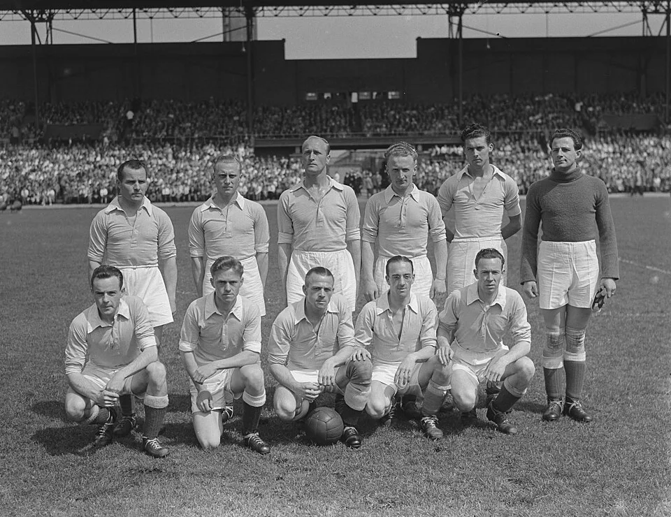 Tinus Osterholt, 1952. Foto: Daan Noske / Anefo, Nationaal Archief (CC0).