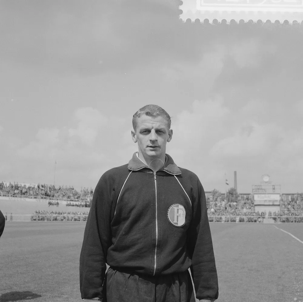 DAS tegen Feyenoord 0-2. Kop van Walhout (Feyenoord). Foto: Henk Lindeboom / Anefo, Nationaal Archief (CC0).